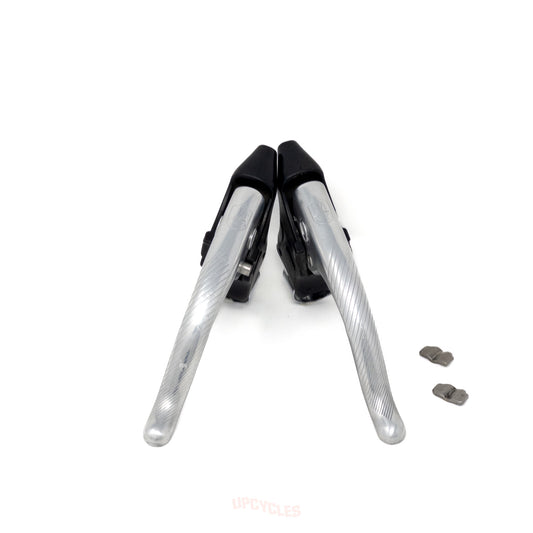 Campagnolo Chorus C053 aero brake levers, no hoods - CRACKED
