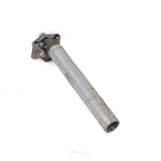 Campagnolo Record 1044 seatpost,  27.0mm x 215mm