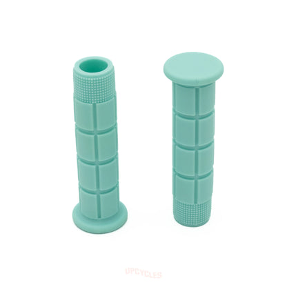 Generic Oury style MTB handlebar grips, Bianchi celeste