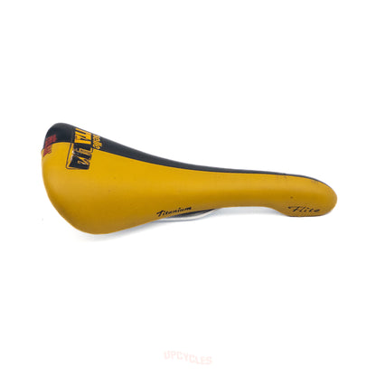 Selle Italia Flite Titanium saddle, yellow and black leather