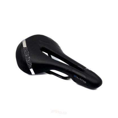 Selle Italia X-Ride X-Land Climb control saddle, black w/ cutout center