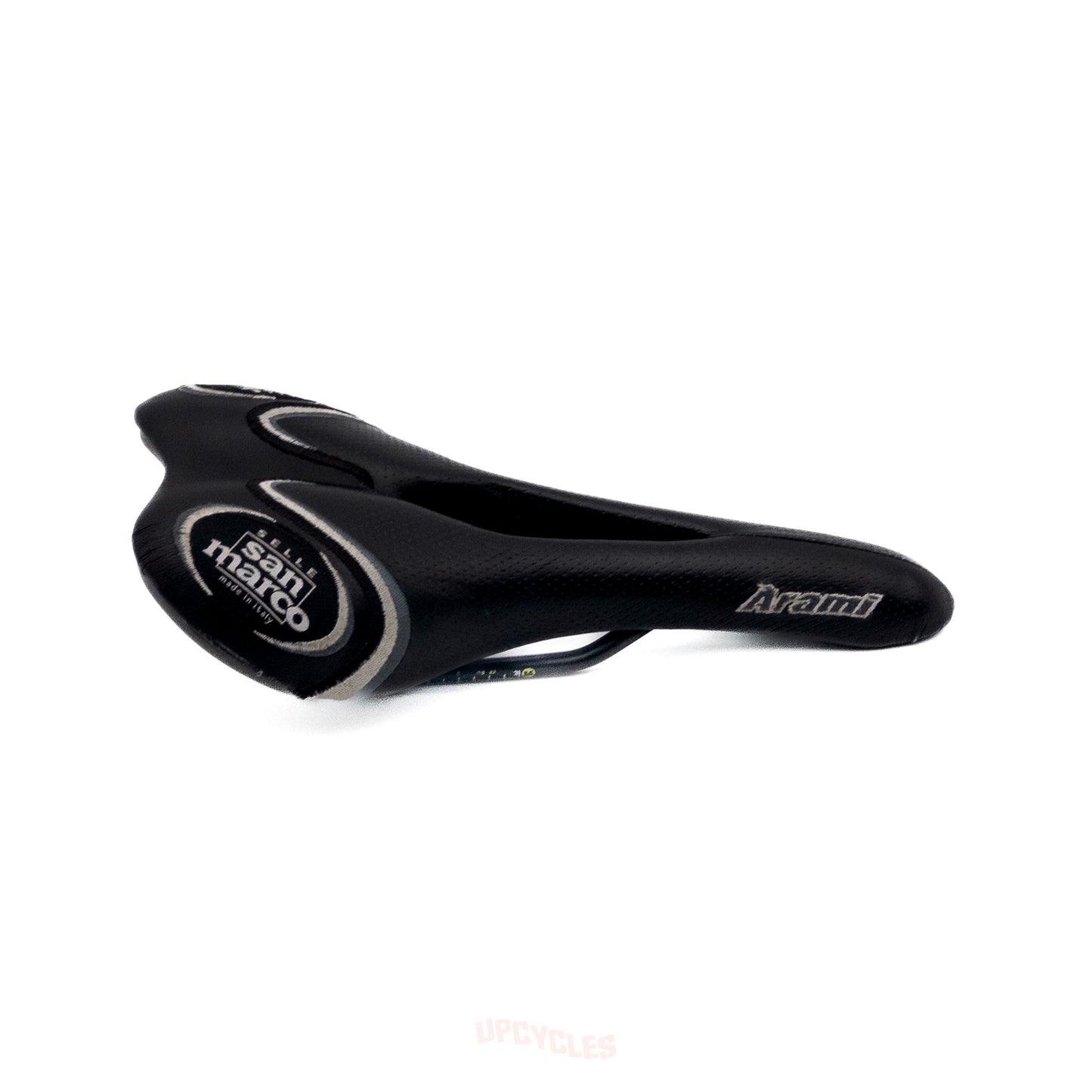 Selle San Marco Arami saddle, non-slip black leather w/ cutout center