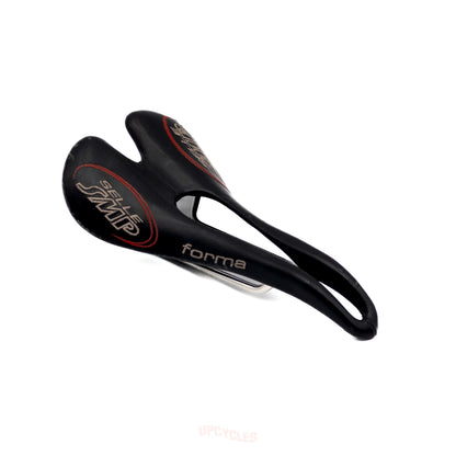 Selle SMP forma saddle, black w/ cutout center