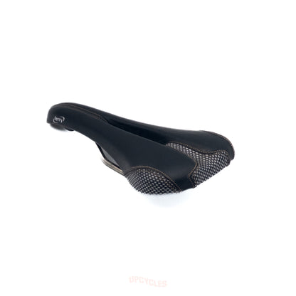 Terry Dragonfly SX saddle, black leather w/ titanium rails