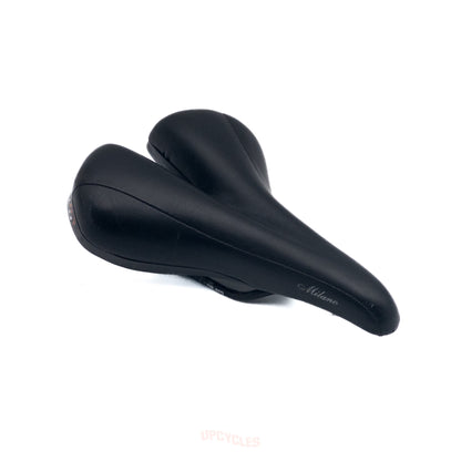 Specialized Body Geometry Milano comfort saddle, black leather